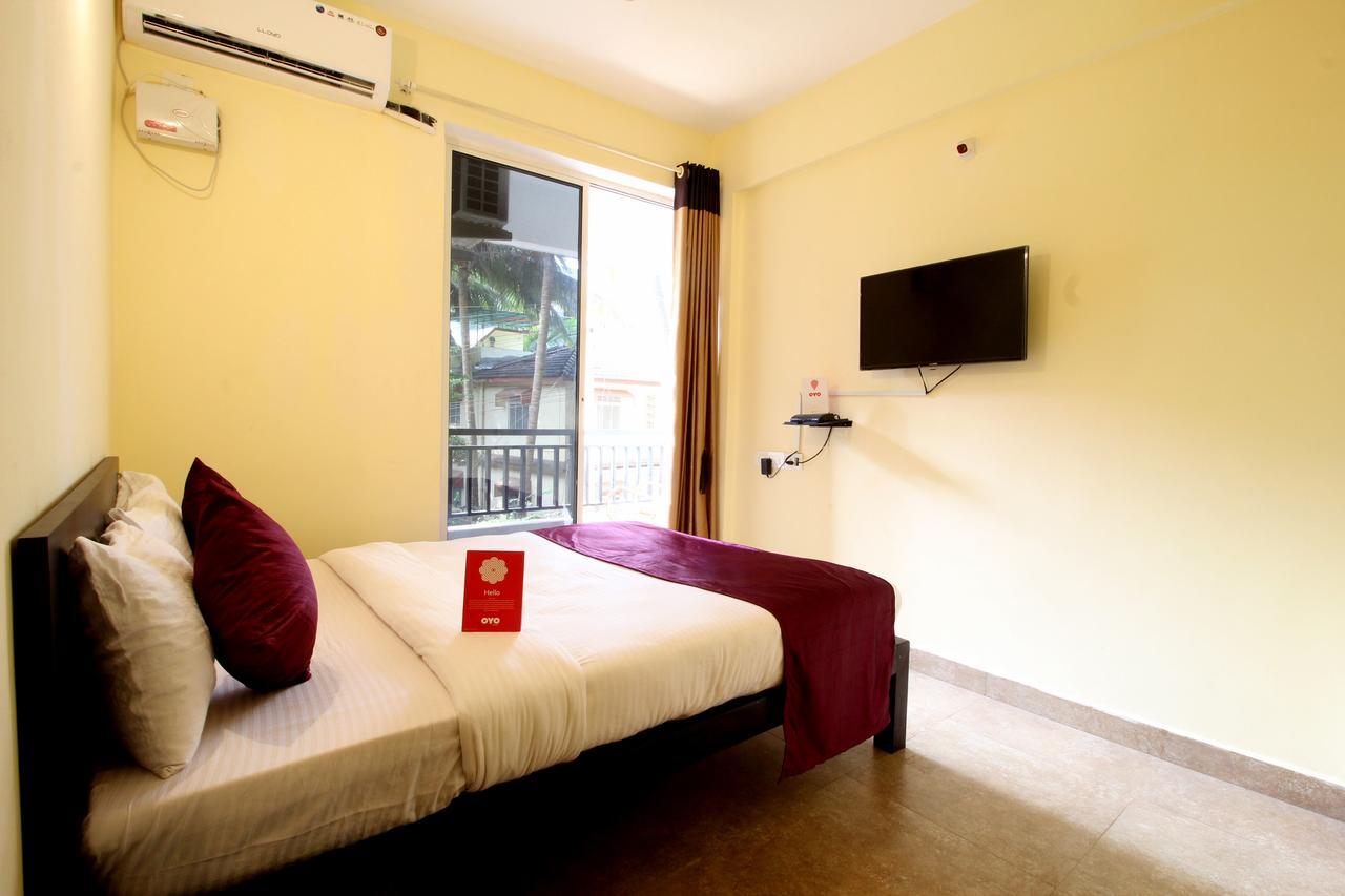 Oyo 10385 Hotel Nirmala Vilas Кандолим Экстерьер фото